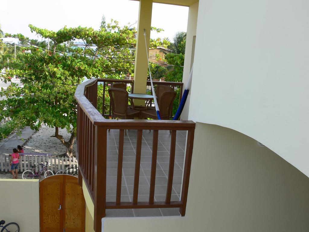 Caye Reef Condos Caye Caulker Esterno foto
