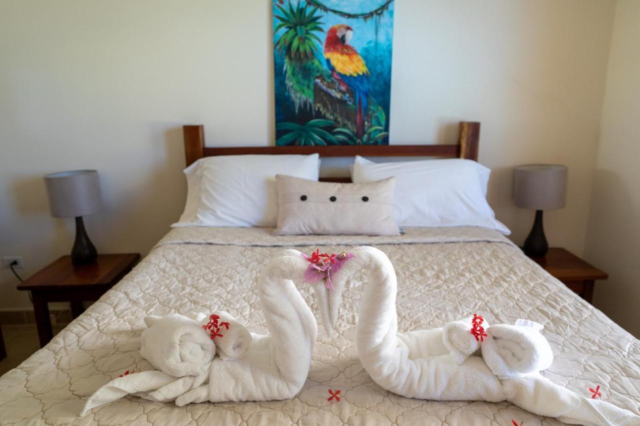 Caye Reef Condos Caye Caulker Esterno foto